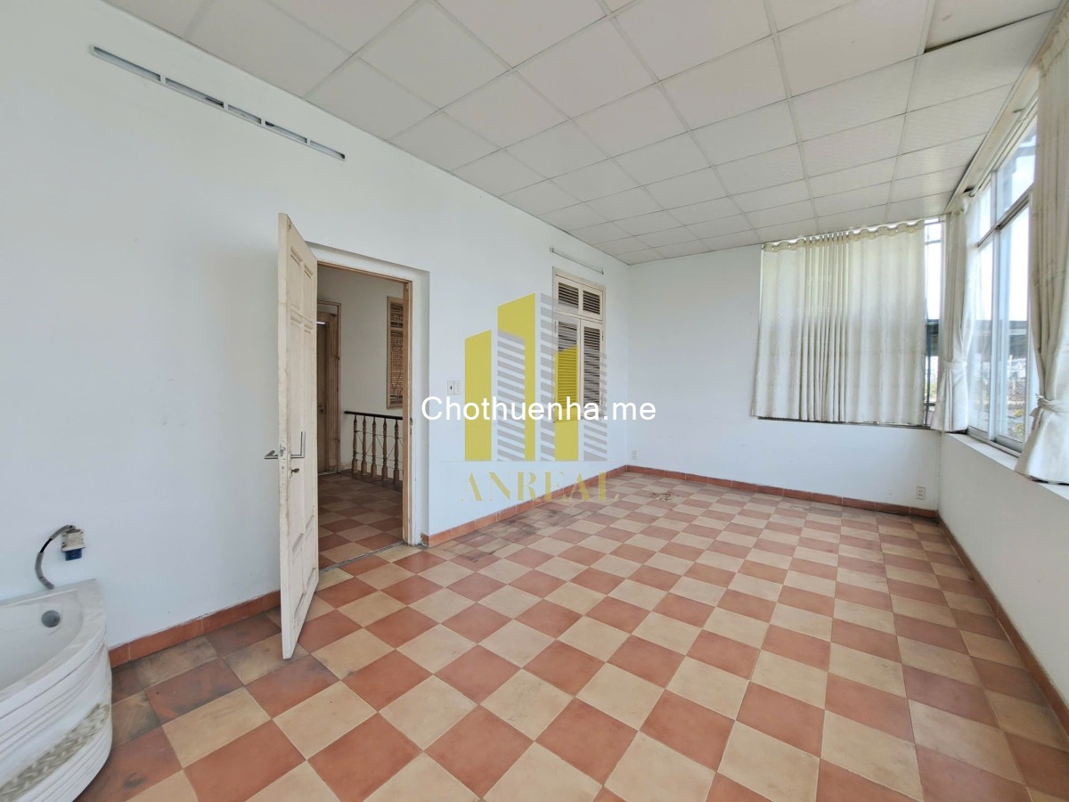 CHO THUÊ BIỆT THỰ TRẦN NÃO 44 TRIỆU - 300M2 5 PHÒNG