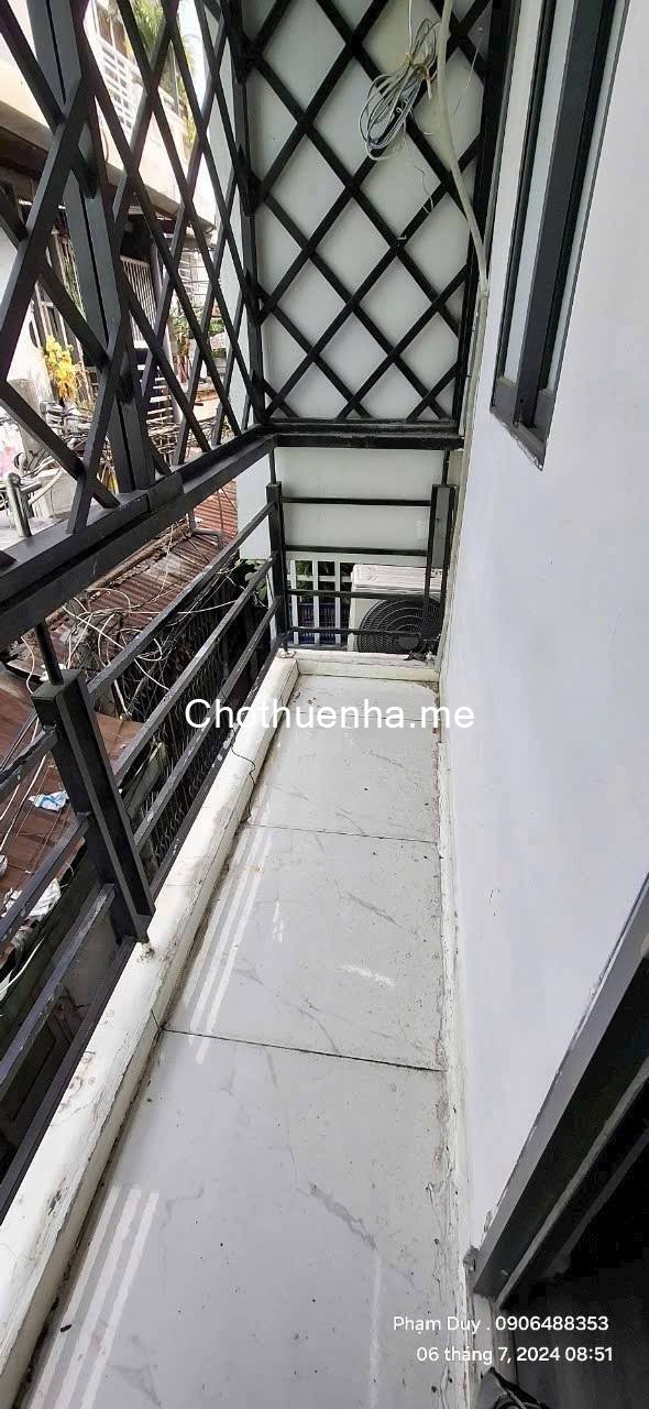 Cho thuê nhà nguyên căn 4x14, trệt lửng (3pn, 2wc) hẻm 1283 Huỳnh Tấn Phát