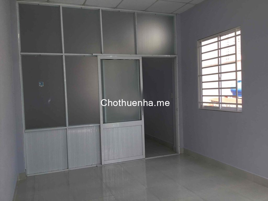 Nhà nguyên căn gần Lotte Mart, 1 lầu, 2PN, 9,5 triệu/tháng