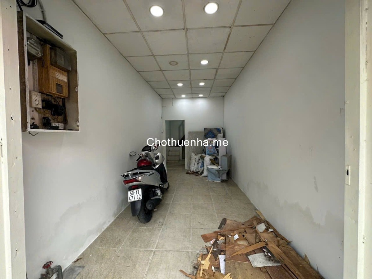 Cho thuê nhà mặt tiền Cách Mạng Tháng 8 – p.4, tân bình, sơn mới, sạch đẹp