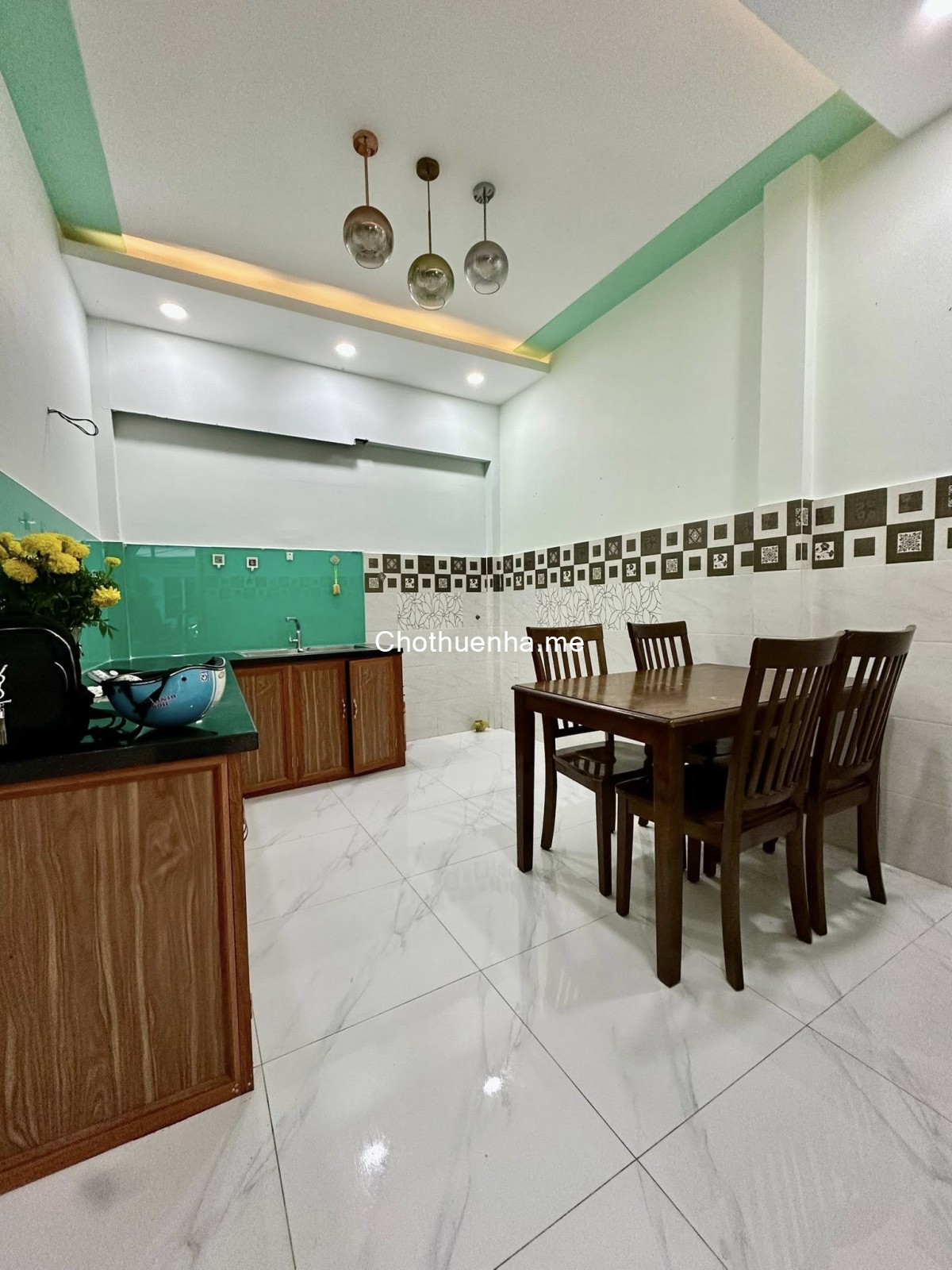 Cho thuê nhà nguyên căn 1 trệt + 1 lầu, 2 phòng ngủ – 2 wc, nội thất cơ bản, Bình Thạnh