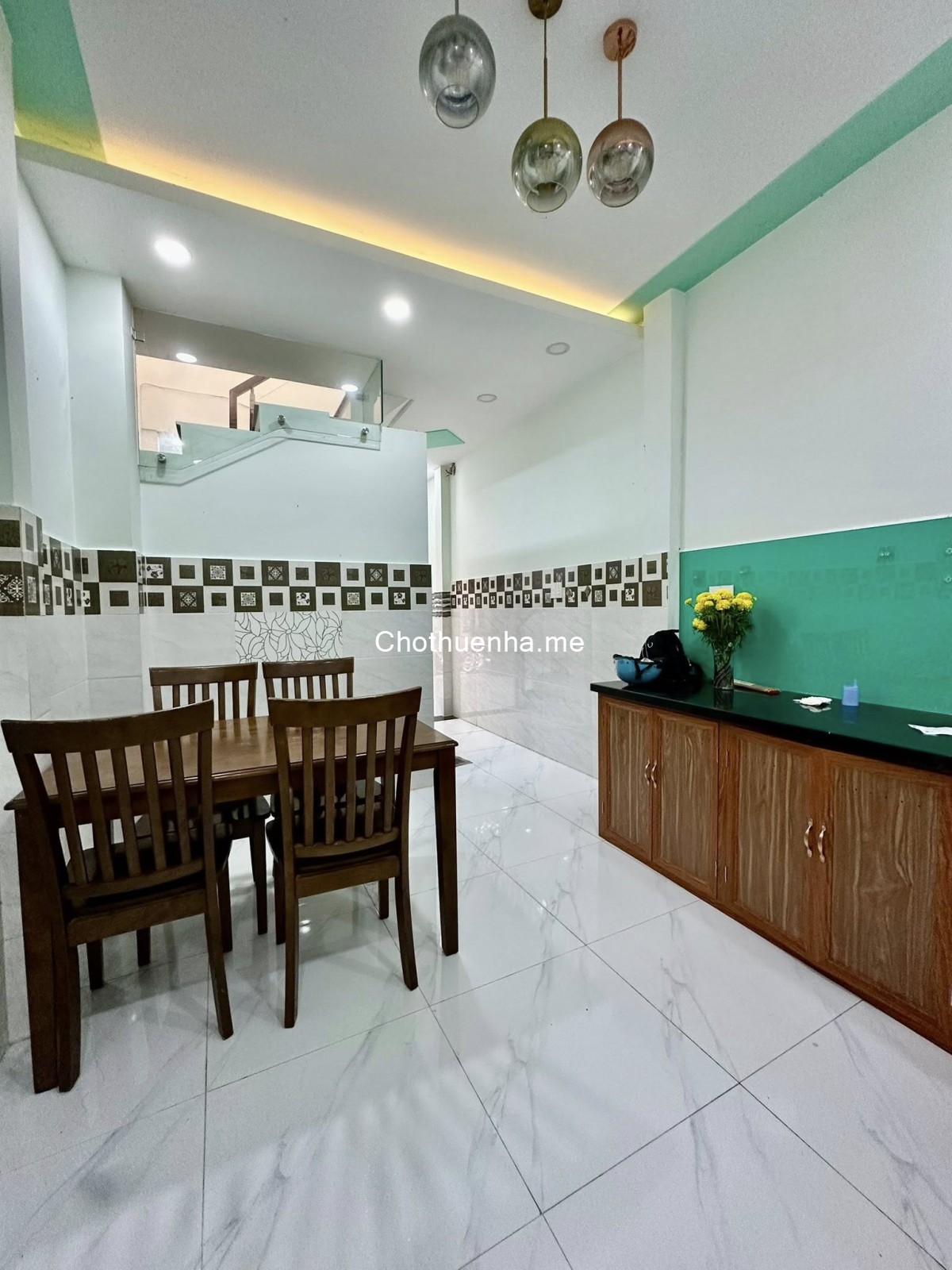 Cho thuê nhà nguyên căn 1 trệt + 1 lầu, 2 phòng ngủ – 2 wc, nội thất cơ bản, Bình Thạnh