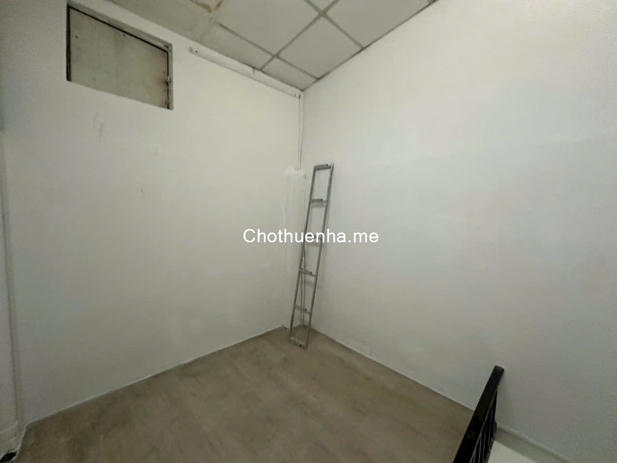 Cho thuê nhà mặt tiền Cách Mạng Tháng 8 – p.4, tân bình, sơn mới, sạch đẹp