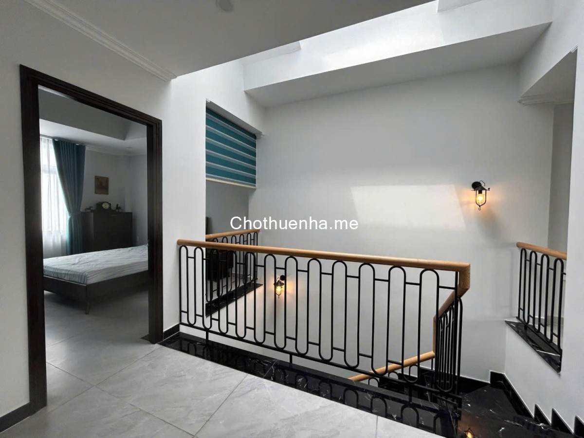 Cho Thuê Biệt Thự Đường Số Nguyễn Lương Bằng, Phú Mỹ, Quận 7 | Full Nội Thất