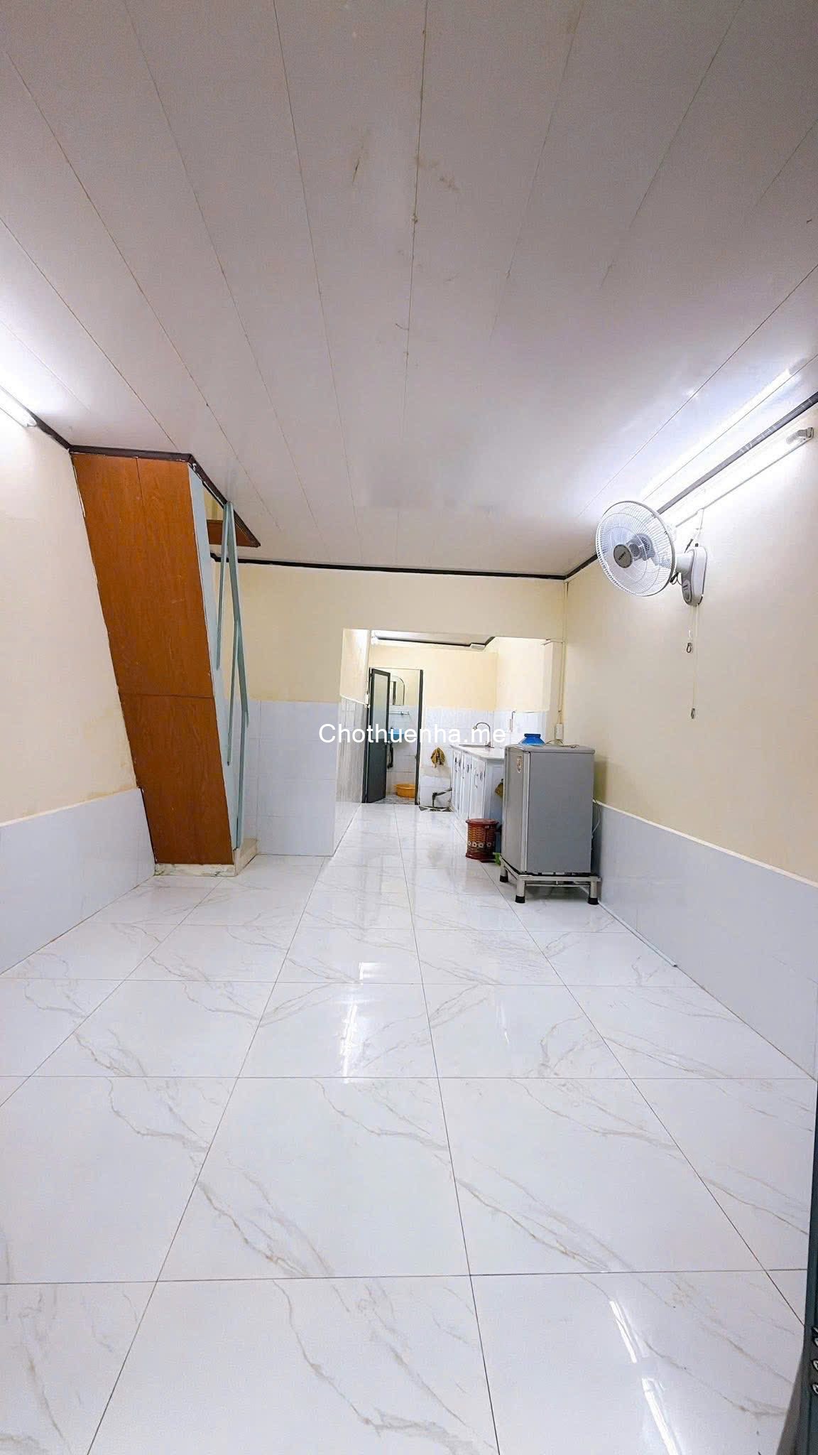 Cho thuê nhà nguyên căn – quận 4, Hẻm 1/ Bến Vân Đồn