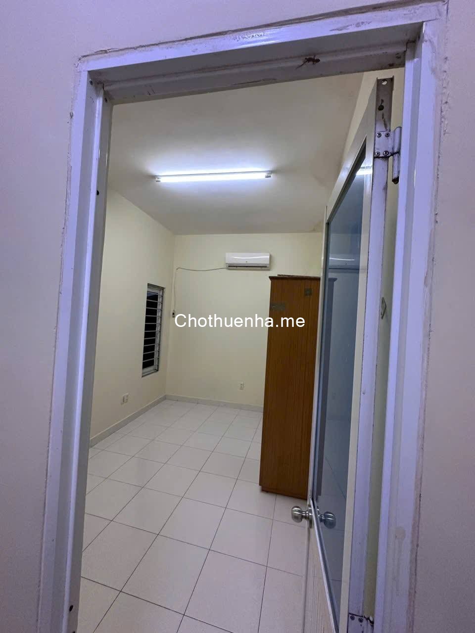 Cho thuê nhà Mới Sơn sửa, hẻm 153 Nguyễn Thị Minh Khai, P. Phạm Ngũ Lão, Quận 1