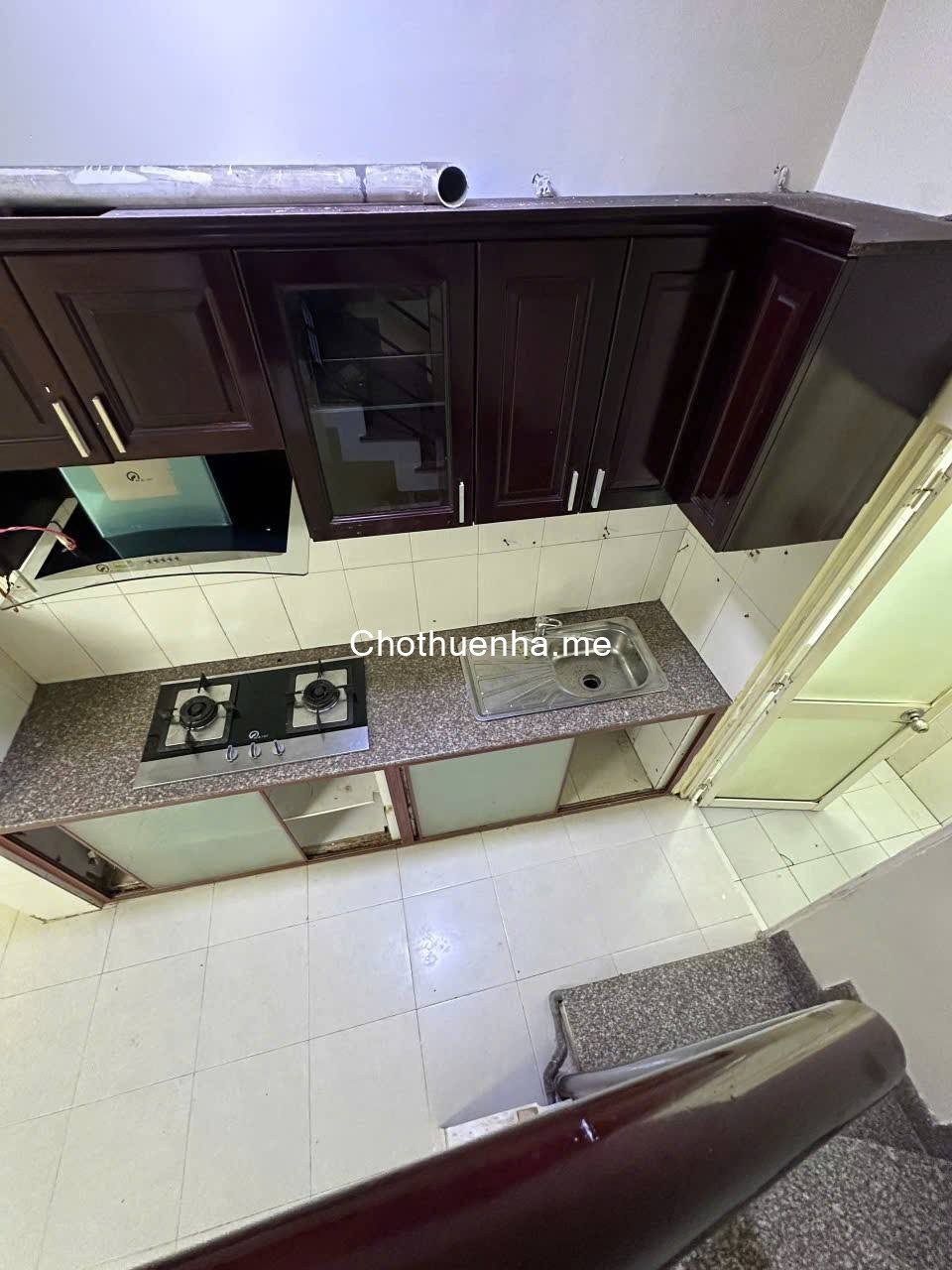 Cho thuê nhà Mới Sơn sửa, hẻm 153 Nguyễn Thị Minh Khai, P. Phạm Ngũ Lão, Quận 1