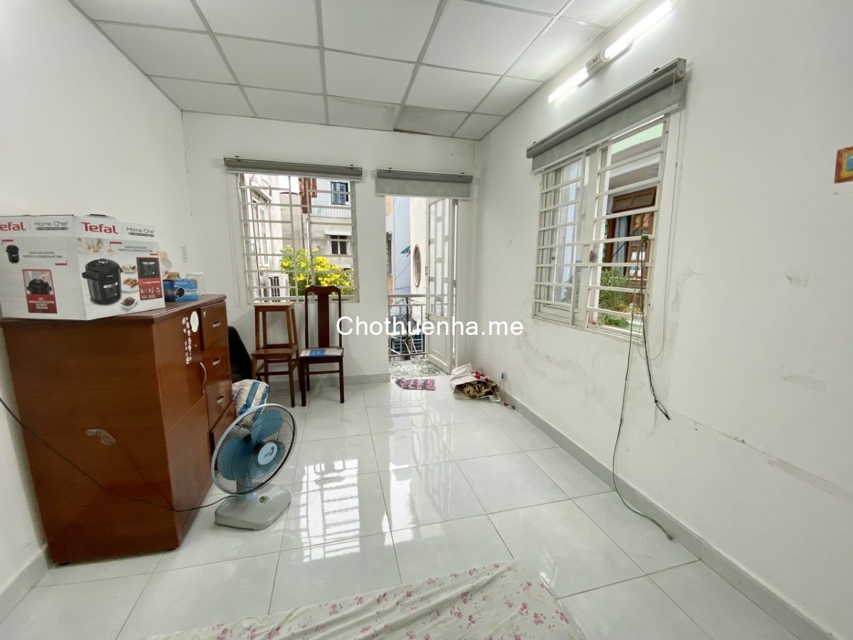 Cho thuê nhà nguyên căn hem 350 Huỳnh Tấn Phát, Q7, 3PN, 2WC , 9,3tr