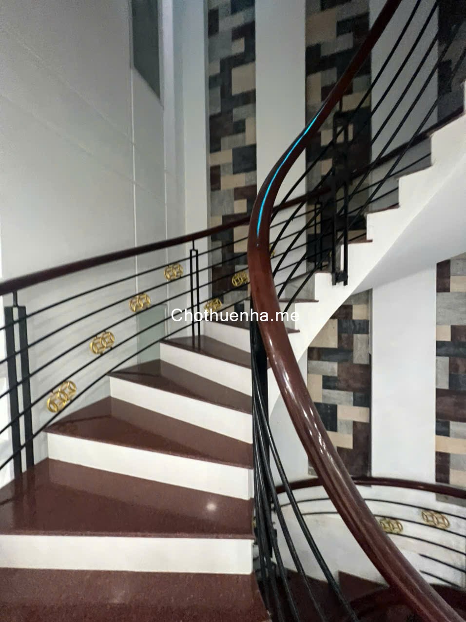 Cho Thuê Biệt Thự Sadeco Ven Sông Quận 7.