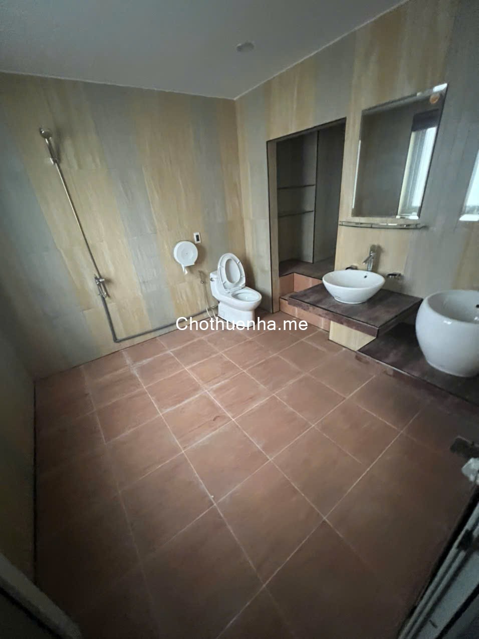 Cho Thuê Biệt Thự Sadeco Ven Sông Quận 7.