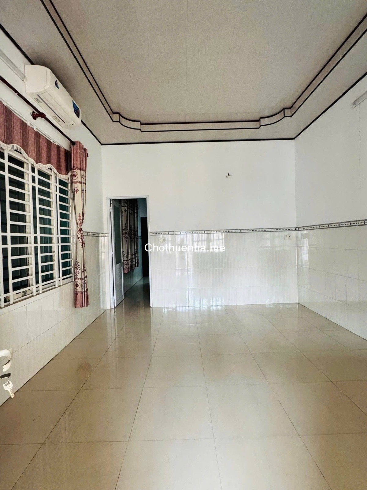 Cho thuê nhà hẻm 30/4, P. Phú Lợi, trung tâm Thủ Dầu Một, nhà rộng 2PN thoáng