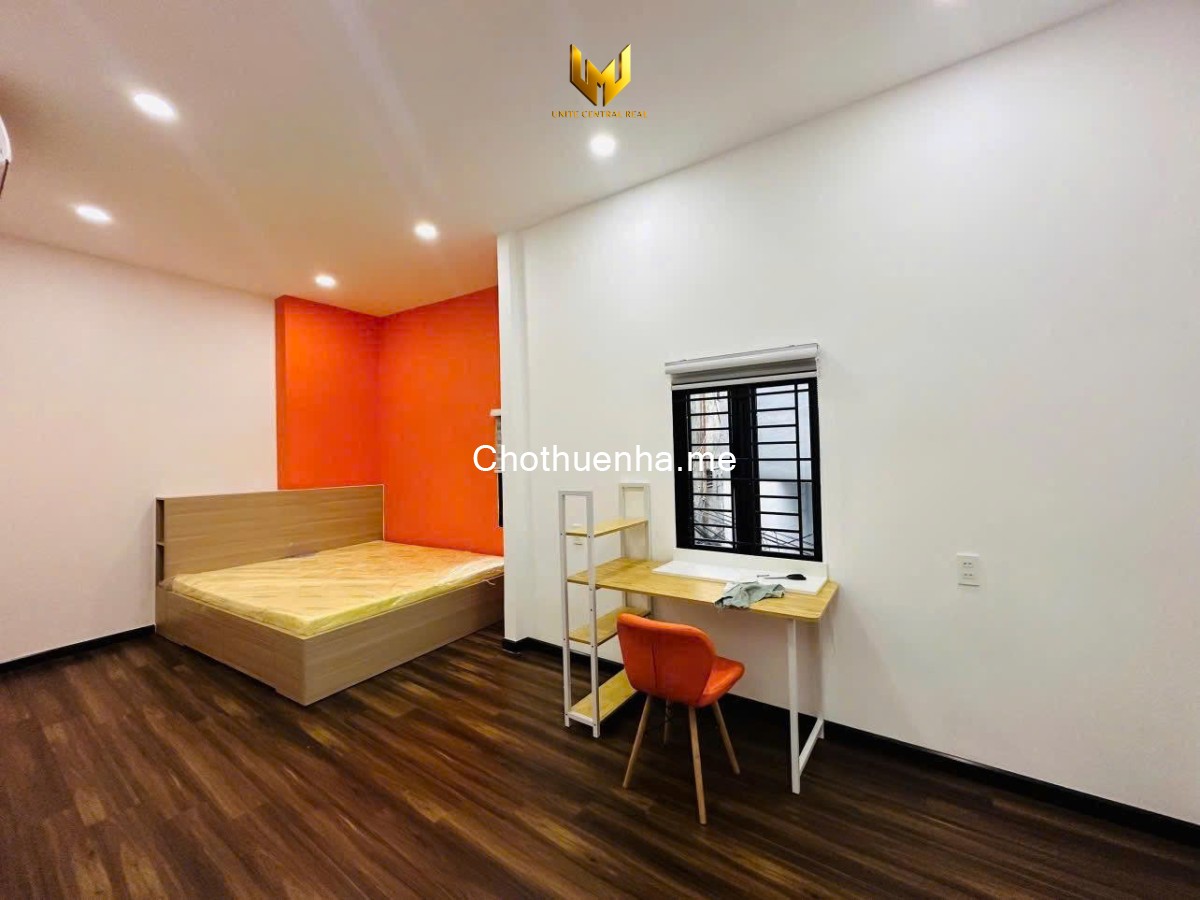 Cho thuê nhà NC 2PN 2WC Sư Vạn Hạnh Quận 10 Gần Vạn Hạnh Mall Thành Thái CMT8 Tô Hiến Thành 3/2