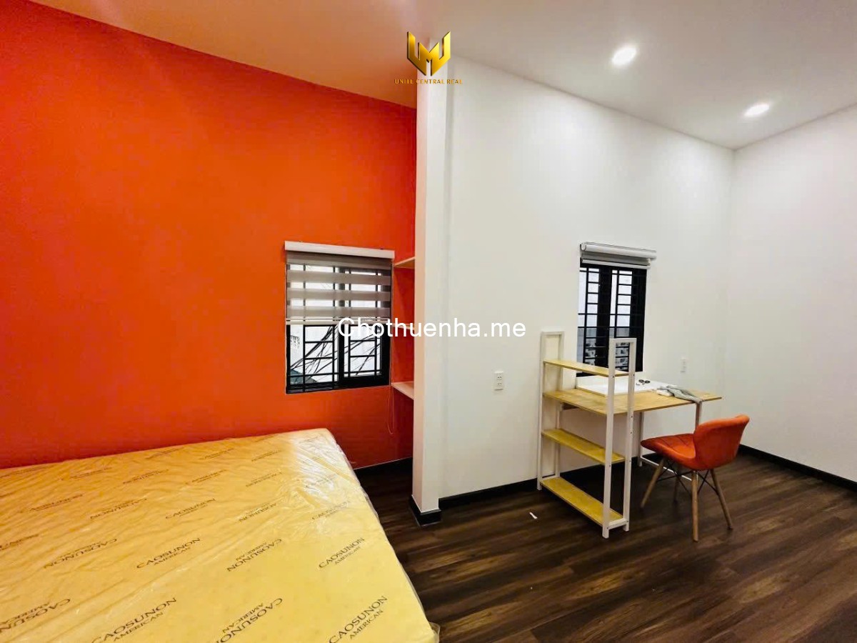 Cho thuê nhà NC 2PN 2WC Sư Vạn Hạnh Quận 10 Gần Vạn Hạnh Mall Thành Thái CMT8 Tô Hiến Thành 3/2