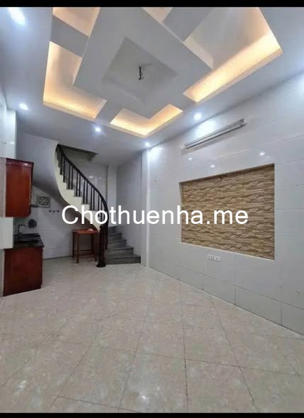 Cho thuê nhà Chợ Khâm Thiên 28m2 x 5 tầng - 3 ngủ - 3vs - 15 triệu