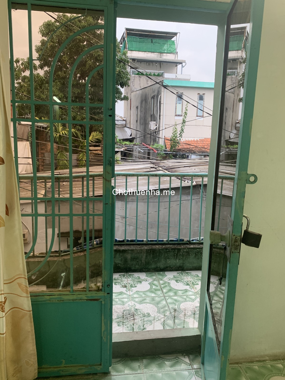 Cho thuê nhà nguyên căn 6tr500 .Dt 35met vuông 1tret, 1lầu, 2toilet, Đường Phạm thế hiển