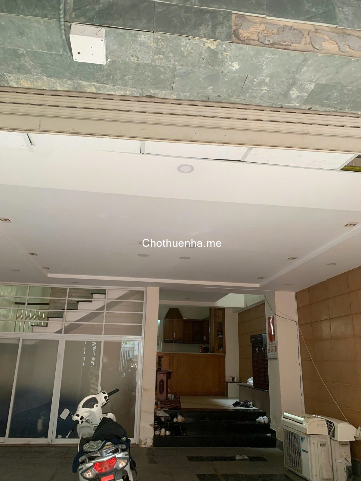 Cho thuê nhà HXH 142 Nguyễn Thị Thập,Quận 7 dt 5,5x18m, 3 lầu