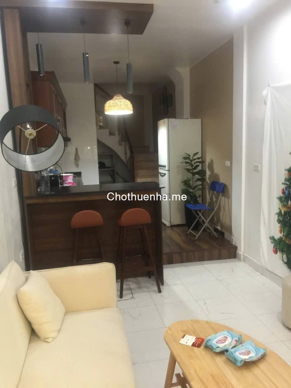 Cc cho thuê nhà ngõ Tăng Bạt Hổ 30m² × 5 tầng 3 ngủ, 4 wc, full đồ vào ngay