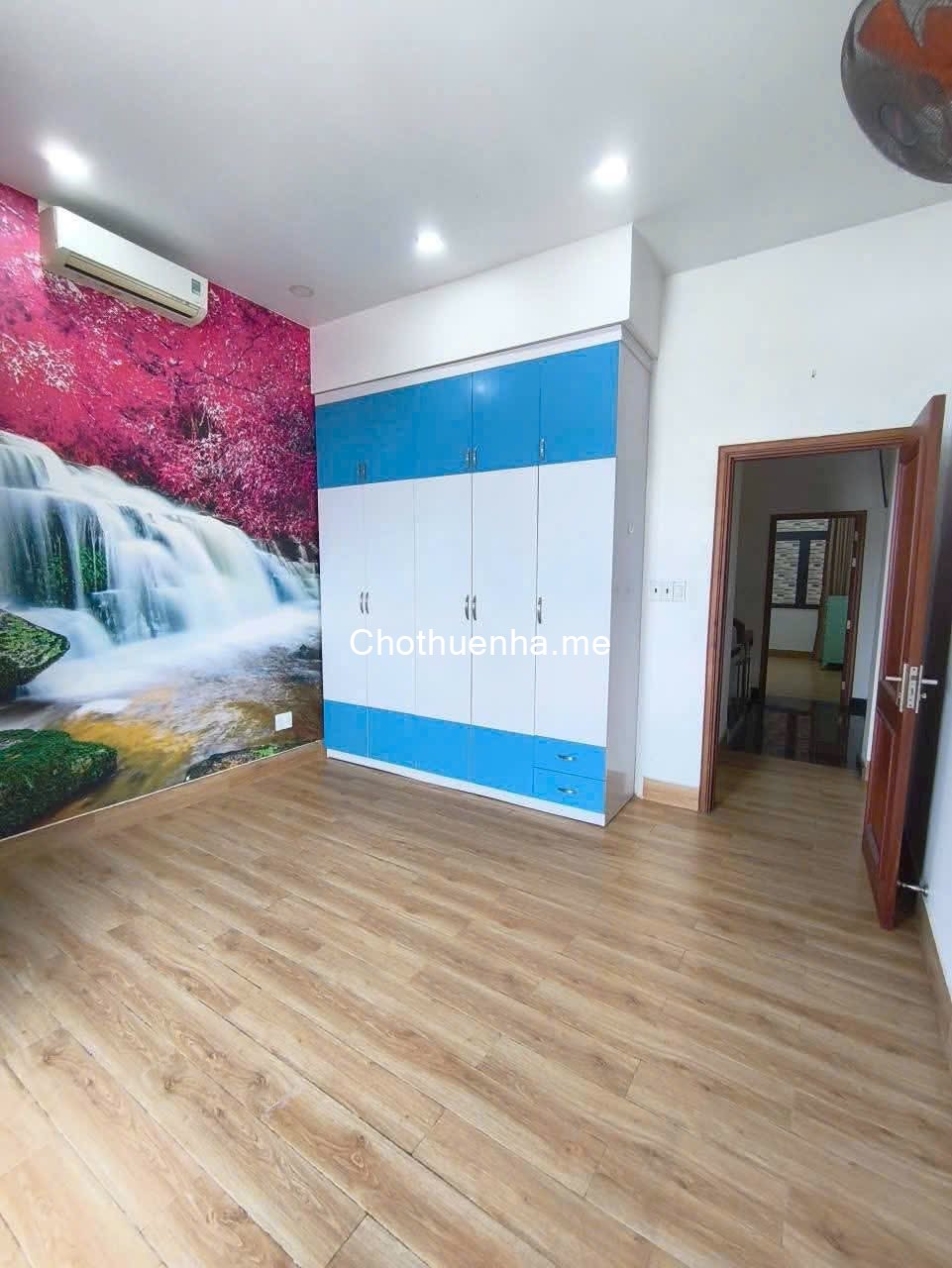 Cho Thuê Nhà 1 Trệt 3 Lầu – 4PN Ban Công Thoáng, 13Tr