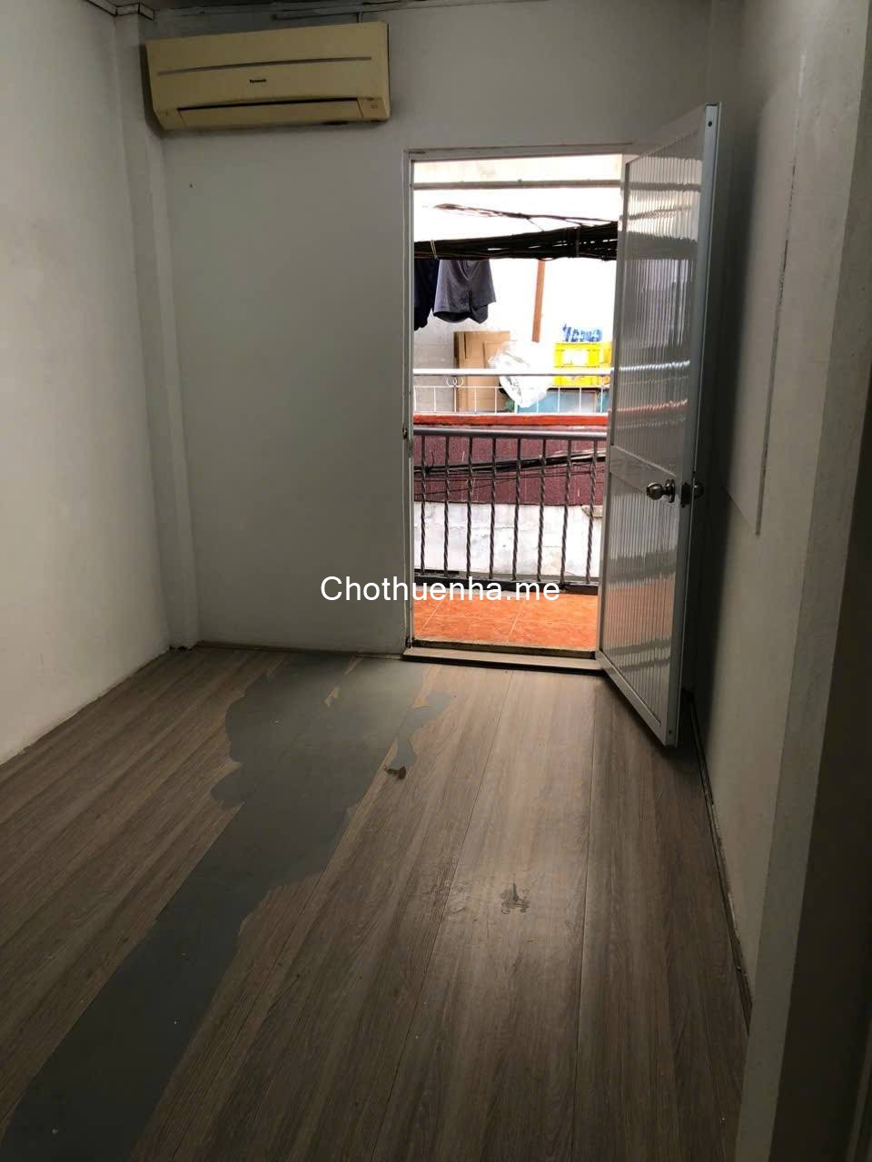 Nhà nguyên căn Trần Phú Quận 5, 1 trệt 1 lầu, ở ngay, 7 triệu/tháng