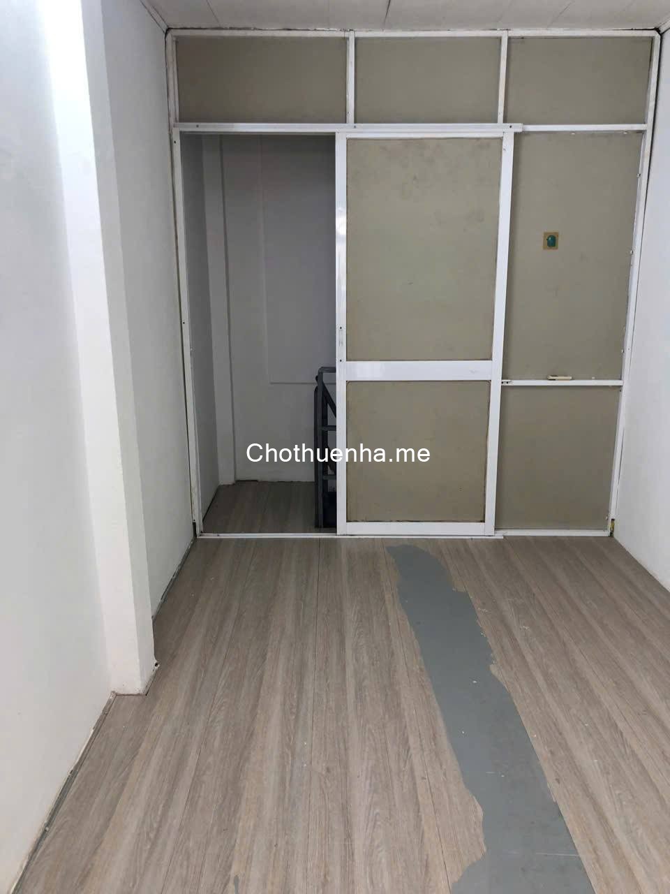 Nhà nguyên căn Trần Phú Quận 5, 1 trệt 1 lầu, ở ngay, 7 triệu/tháng