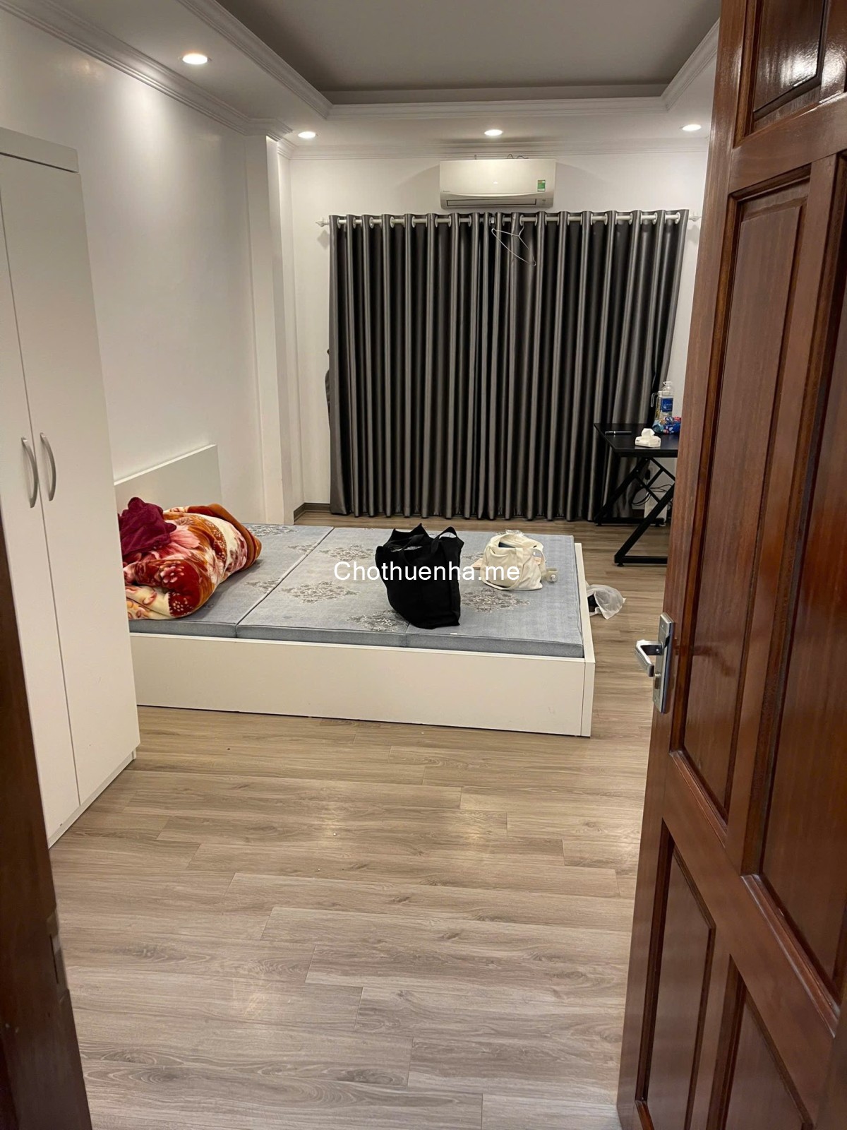 Cần cho thuê nhà nguyên căn ngõ 96 Đại Từ, 35m2 x 5 tầng, 3 ngủ khép kín, 12 triệu/tháng