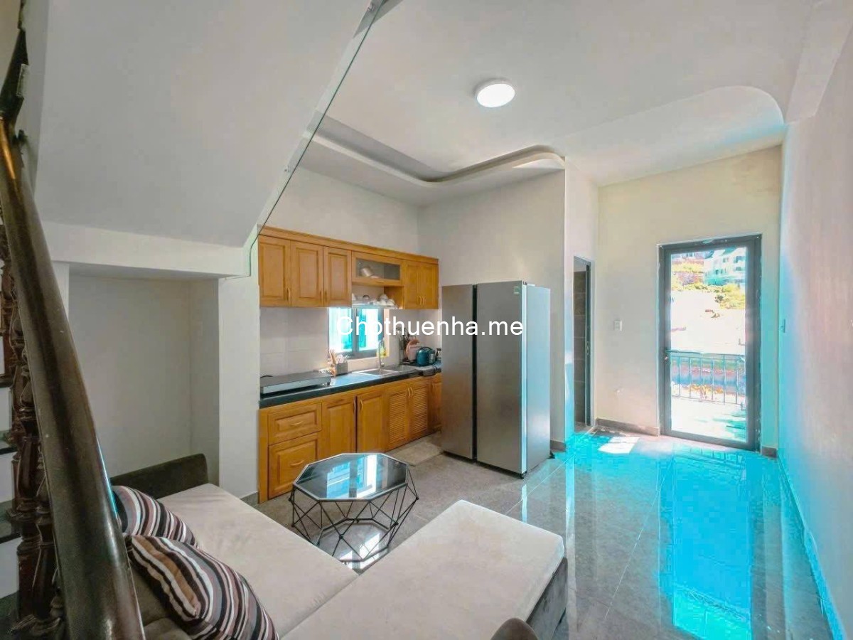 Cho thuê homestay view thoáng Nam Hồ P.11 Đà Lạt giá 12t