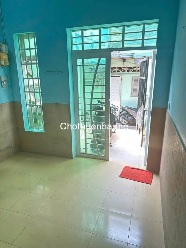 Cho thuê nhà 3 lầu 4 phòng ngủ, Hẻm Dương Bá Trạc, Phường 1, Quận 8