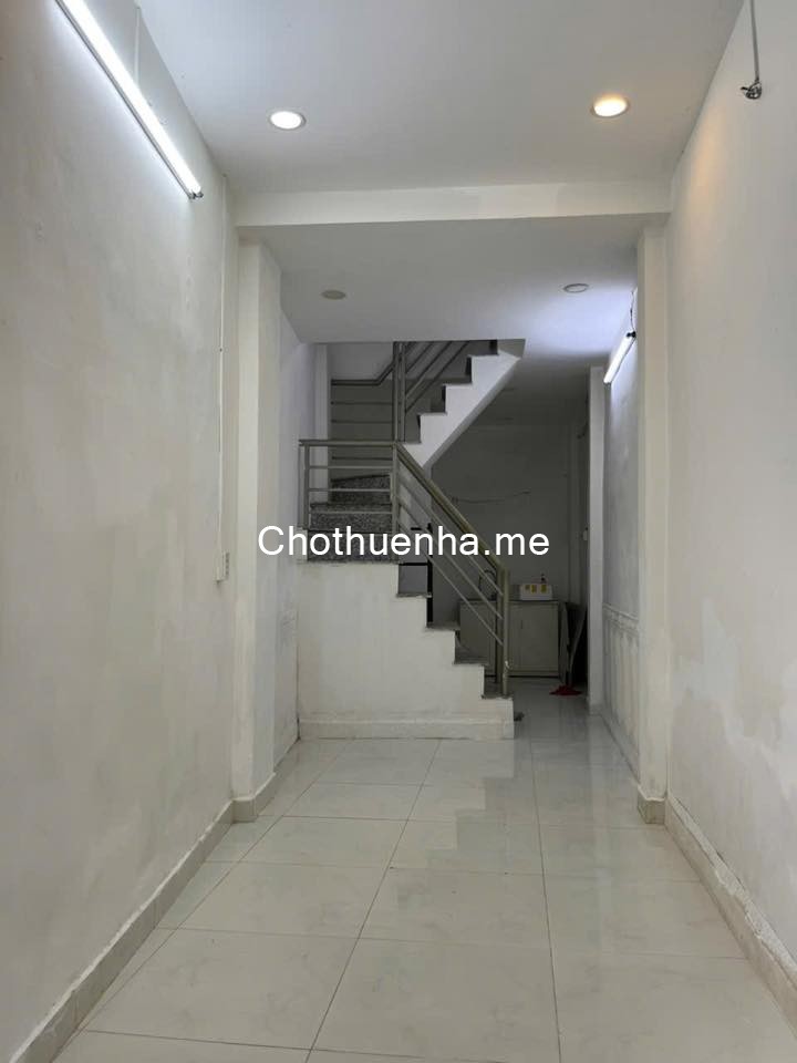 Nhà nguyên căn hẻm xe hơi Cống Quỳnh, Phường Nguyễn Cư Trinh , Quận 1