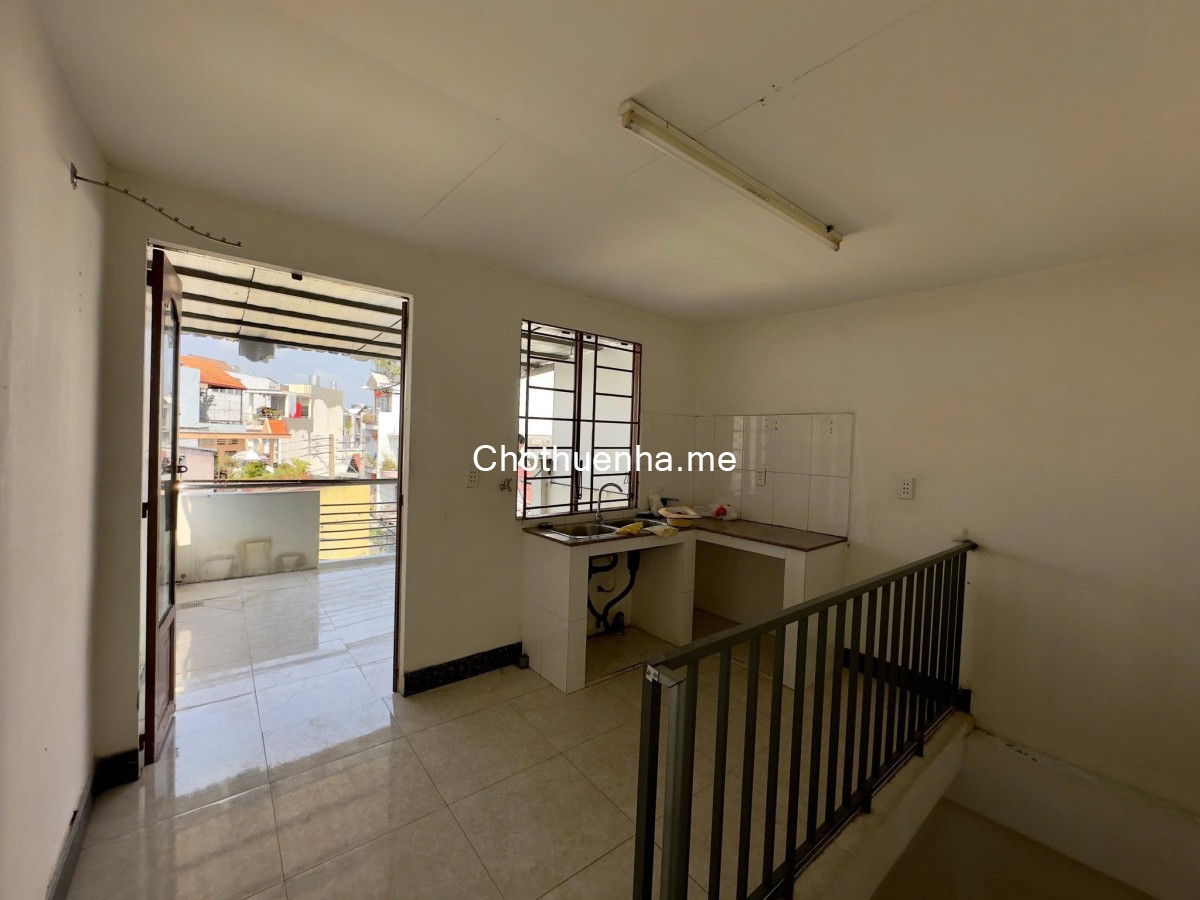 Cho thuê nhà nguyên căn – trung tâm Phú Nhuận - 3.6x6m – 1 trệt 2 lầu , 2PN + sân thượng
