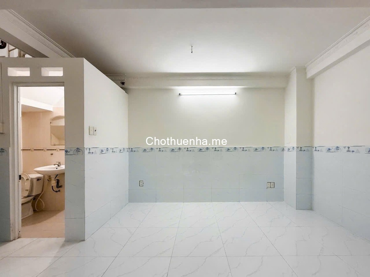 Nhà nguyên căn hẻm 3m, gần mặt tiền Trần Khắc Chân, Phù hợp ở gđ, nhóm bạn