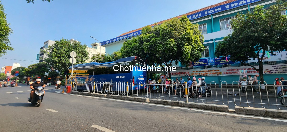 Cho thuê nhà Mặt Tiền Nguyễn Sơn Q.Tân Phú 128m²,NGANG 8M, CẠNH NGÃ TƯ, TRƯỜNG HỌC