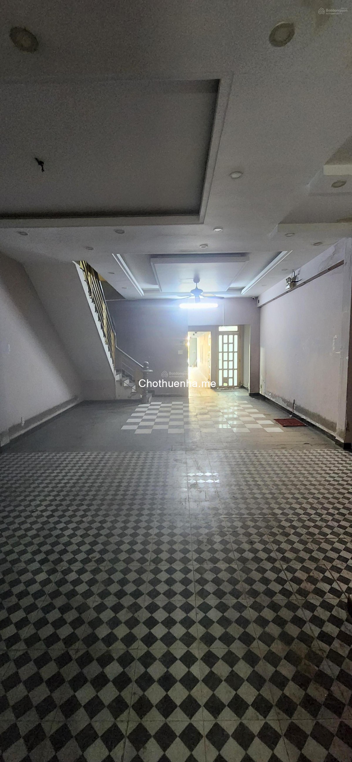 Cho thuê nhà Mặt Tiền Nguyễn Sơn Q.Tân Phú 205m²,2TẦNG - GẦN NGÃ TƯ, CHUNG CƯ