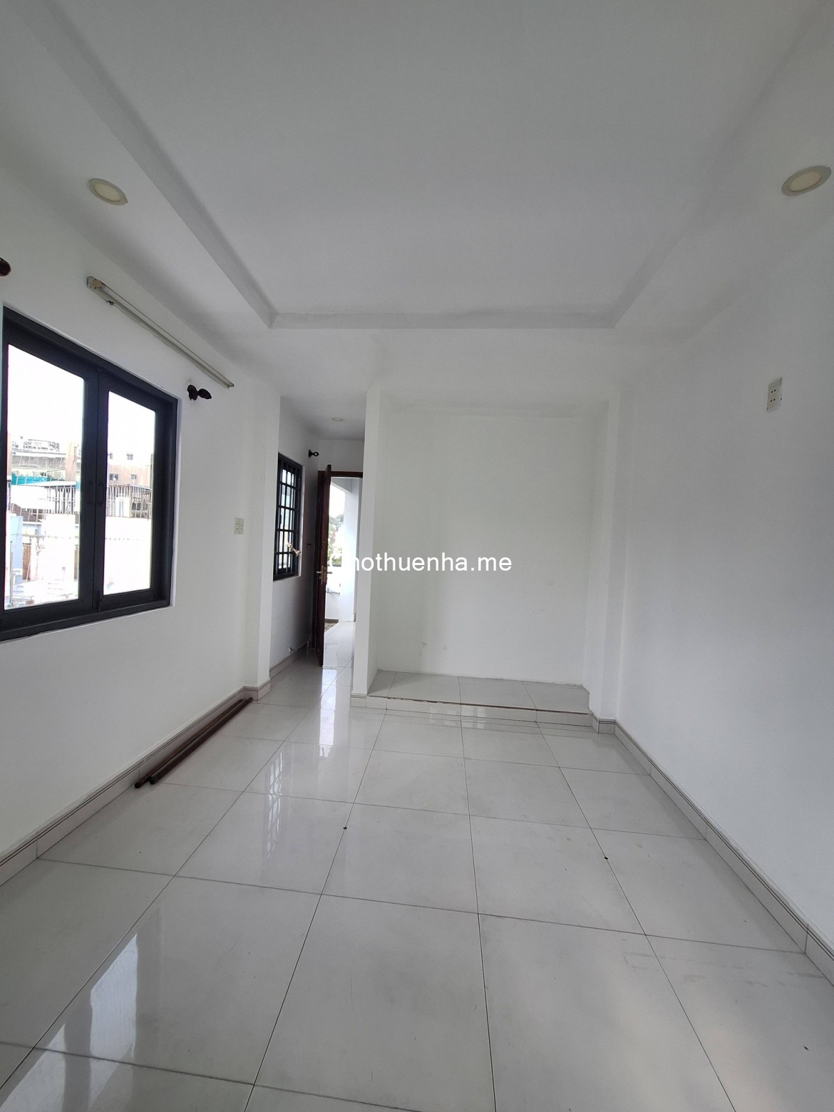 NHÀ NGUYÊN CĂN Q5 – 1 TRỆT 4 LẦU – CĂN GÓC 2 MẶT HẺM