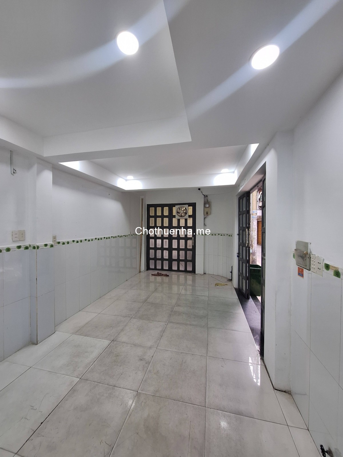 NHÀ NGUYÊN CĂN Q5 – 1 TRỆT 4 LẦU – CĂN GÓC 2 MẶT HẺM