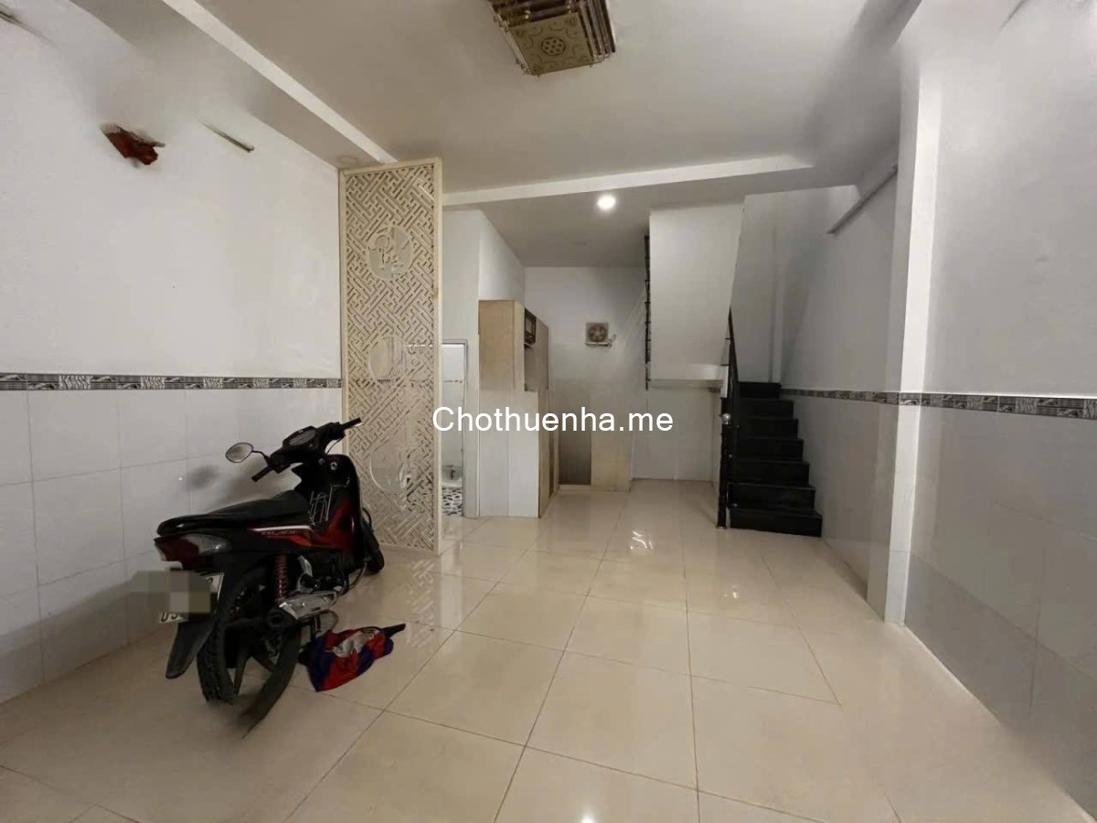 Nhà cho thuê Cách Mạng Tháng Tám, P11, Quận 3, 2 tầng, 2PN, 2WC
