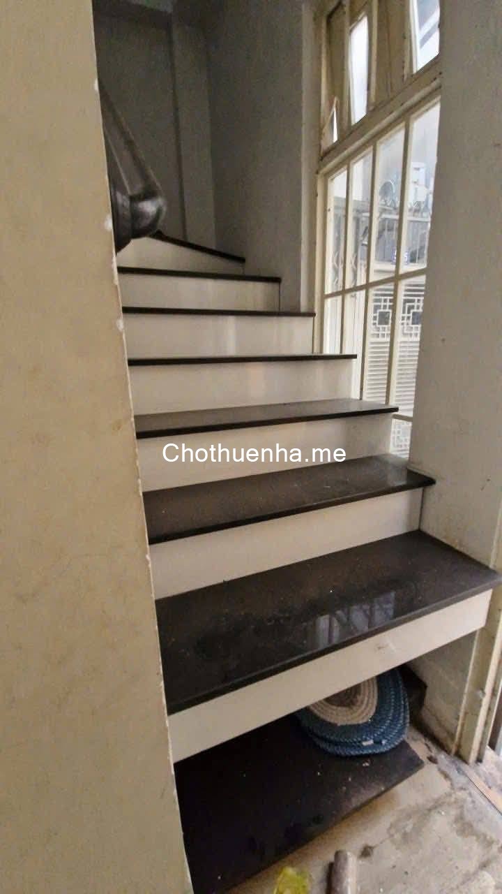 NHÀ MẶT TIỀN HÙNG VƯƠNG Q10 – Ở + KINH DOANH