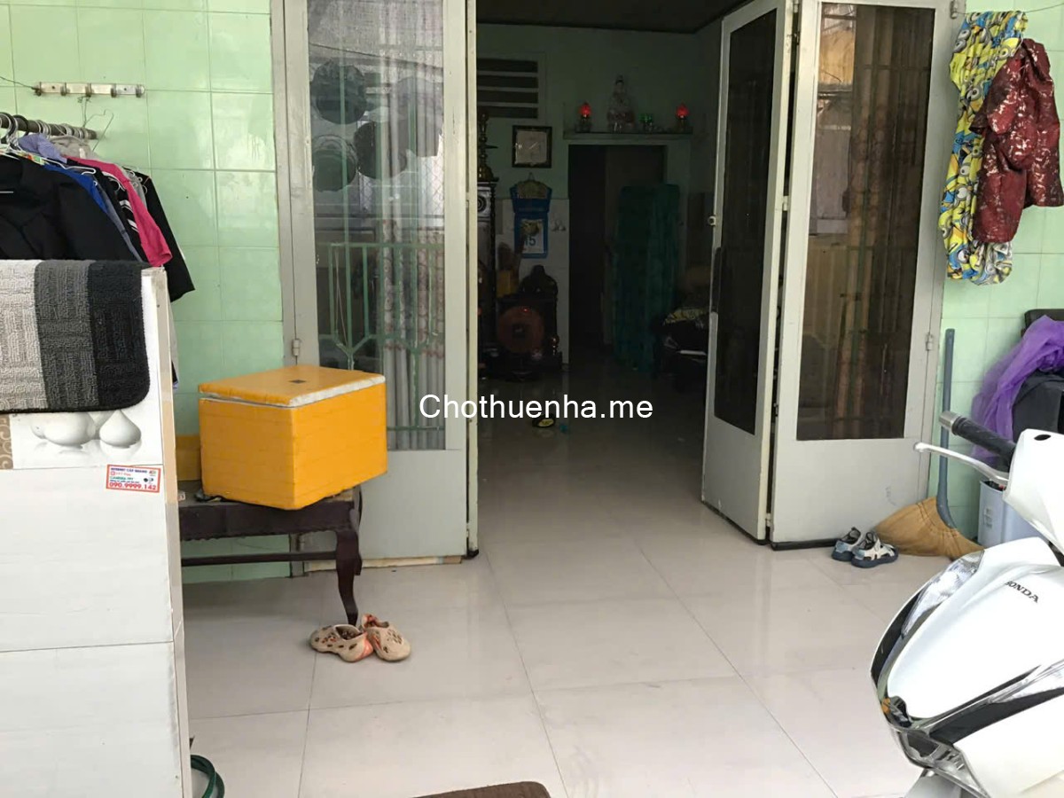 Cho thuê nhà nguyên căn 1 trệt 3 lầu, 1059 Huỳnh Tấn Phát