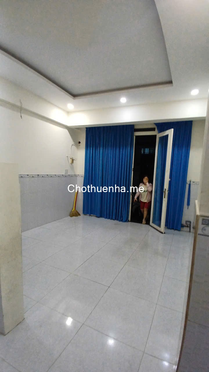 Nhà1 Trệt 1 Lầu , Trương Phước Phan