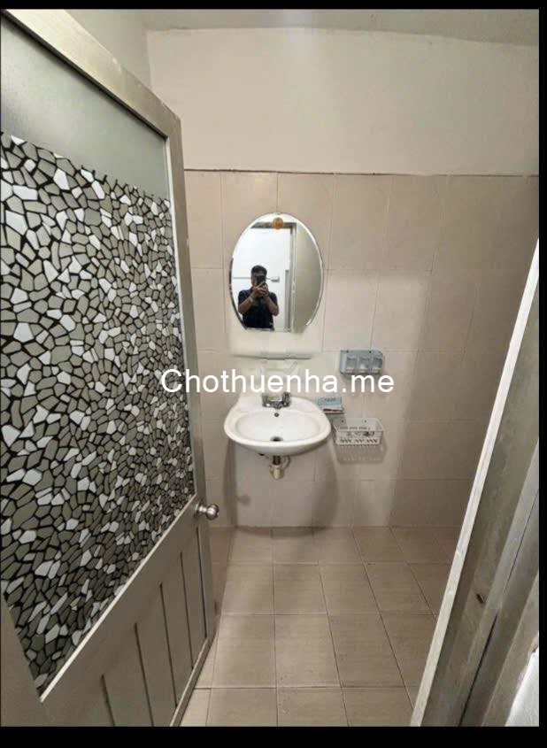 Cho Thuê nhà ngõ Lạc Trung 48m x 2 tầng - Giá 11 triệu