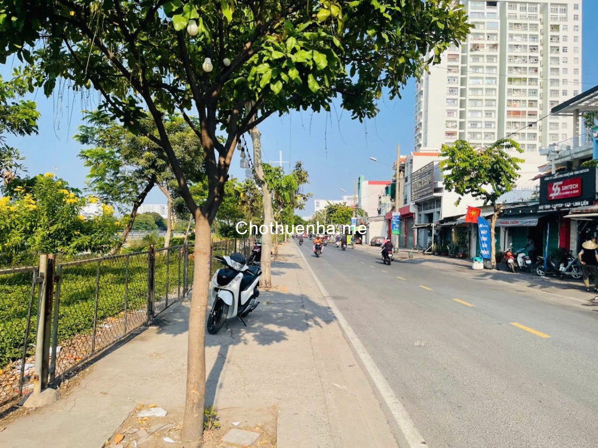 Cho thuê MBKD Góc 2 Mặt Tiền Gần Lotte Mart Quận 7 Nguyễn Thị Thập Cầu Kênh Tẻ