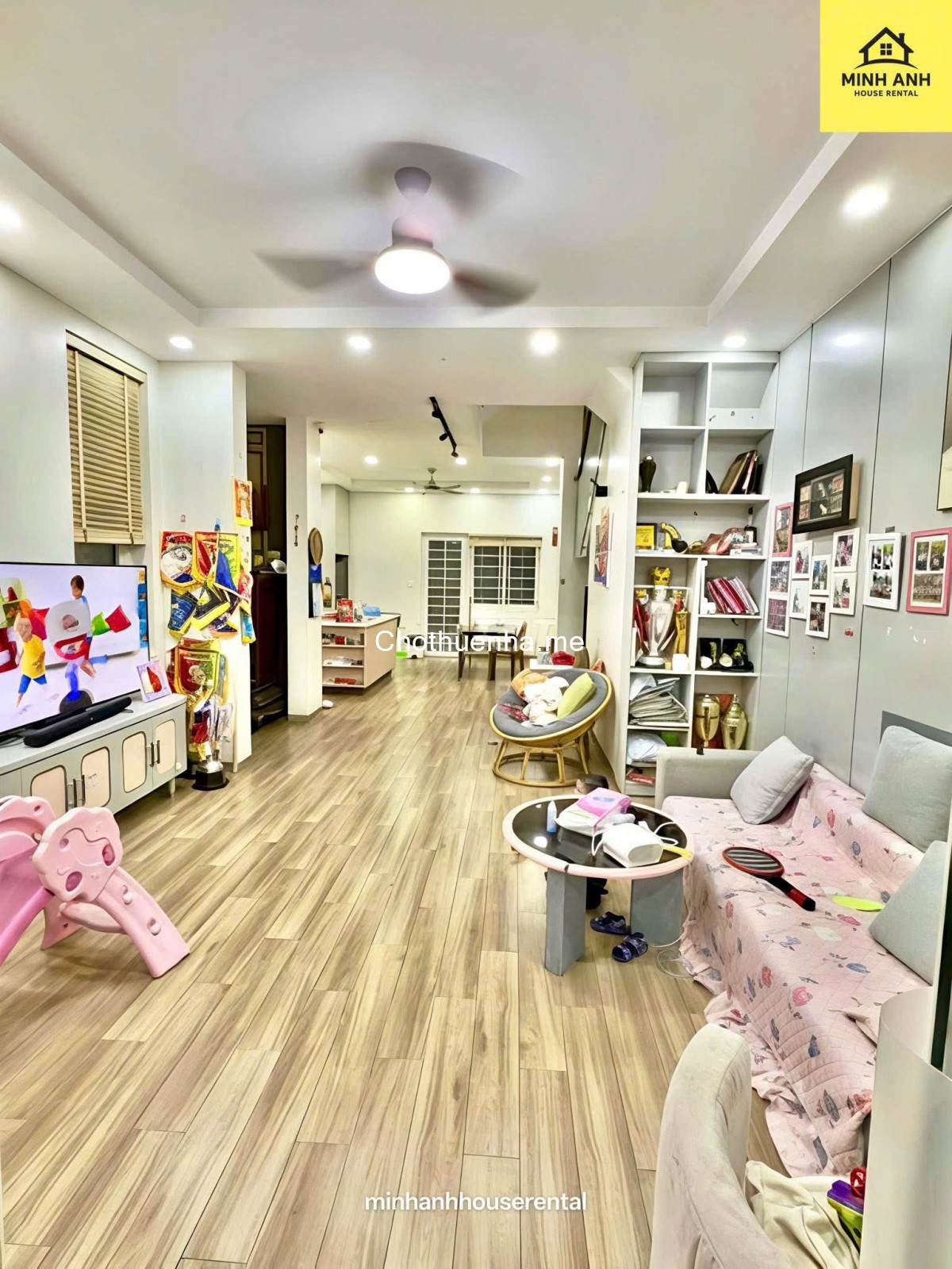 Cho thuê nhà HXH 2 lầu, 4PN - 3WC, Bạch Đằng P2 Tân Bình