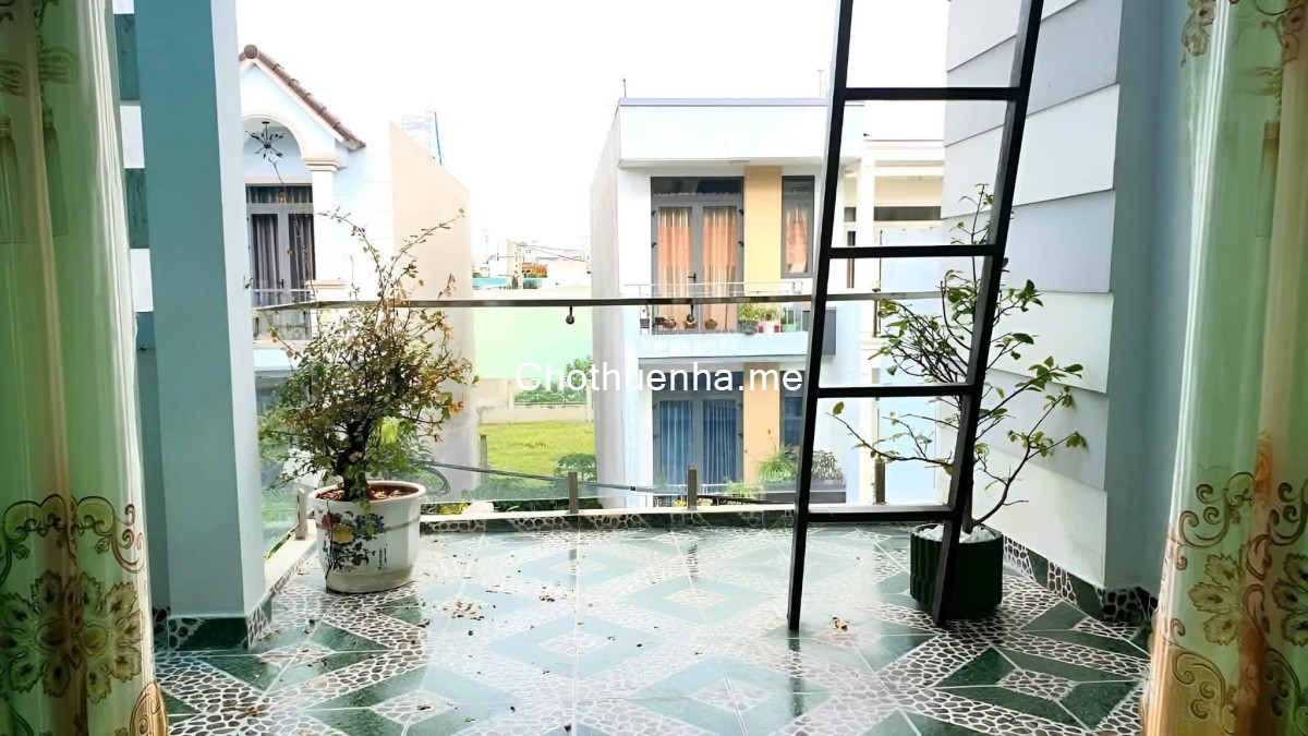 Cho thuê nhà đường số 2, 4PN 4WC, 14 triệu/tháng