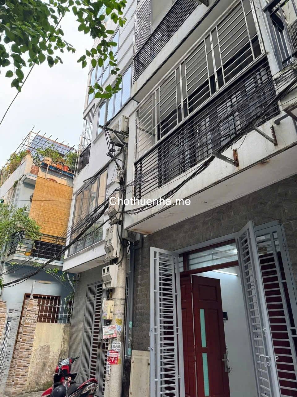 Cho thuê nhà ngõ oto Giáp Nhị 32 m2 * 5 tầng, 3 phòng ngủ, 4 vệ sinh, 12 triệu