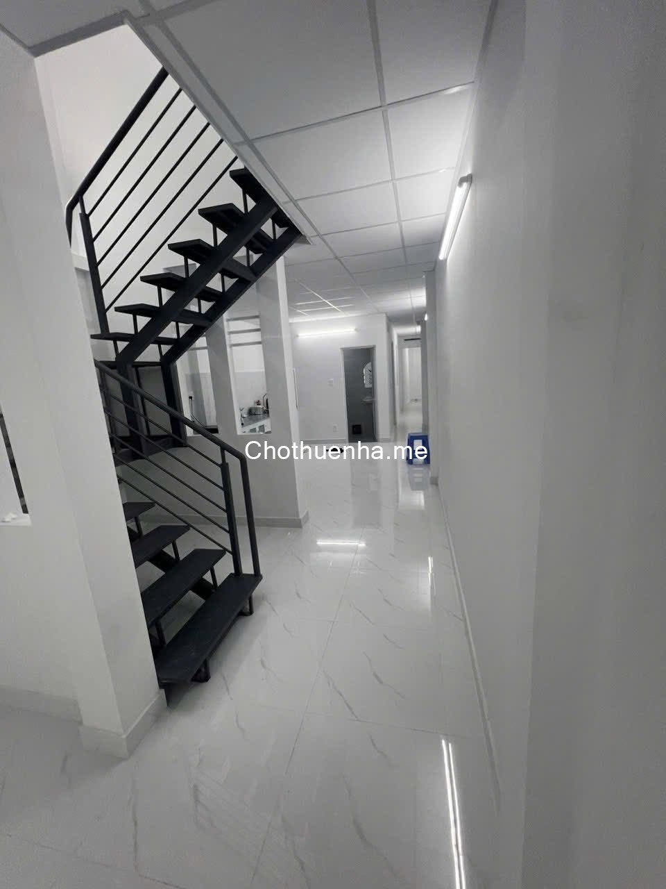 Cho thuê nhà đường Võ Thành Trang p11 Tân Bình