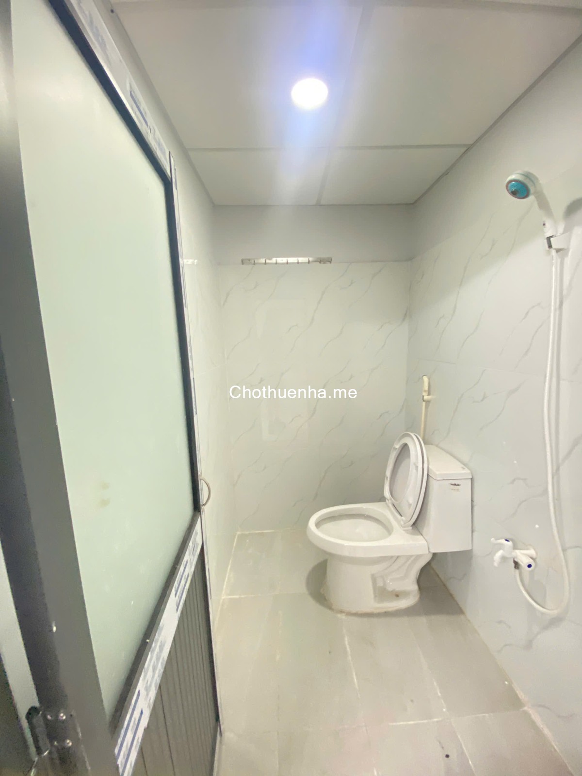 CHO THUÊ NHÀ KIOT NGUYÊN CĂN GÁC ĐÚC - NGAY NHÀ GA T3 - ĐƯỜNG C12 - VỪA Ở VỪA KINH DOANH ONLINE