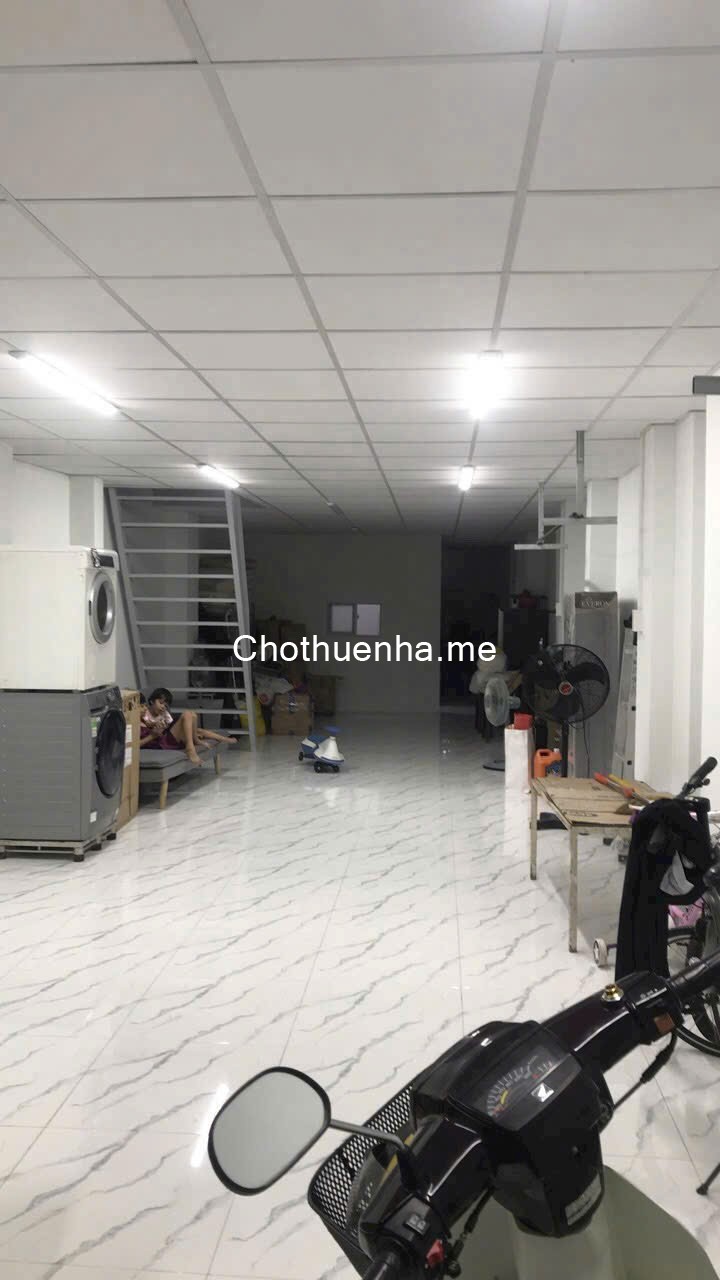CHO THUÊ NHÀ MẶT TIỀN CHỢ TÂN MỸ – Q7 - 4 x 20m -Trệt + gác suốt – 4PN. Mặt tiền chợ – khu đông đúc