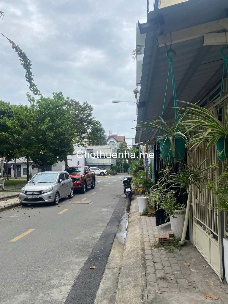 Cho thuê Quận 7 đường số 66 Khu Tân Quy Đông dt 3x15m,1 lầu