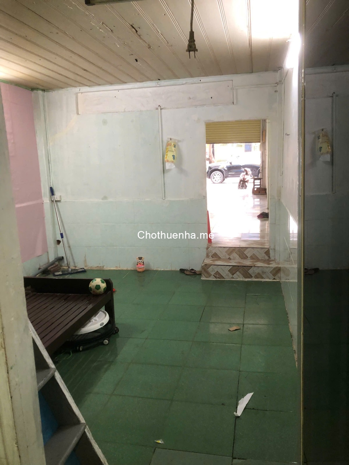 Cho thuê nhà đường số 79 Tân Quy, Quận7 dt 3,5x20m, cấp4