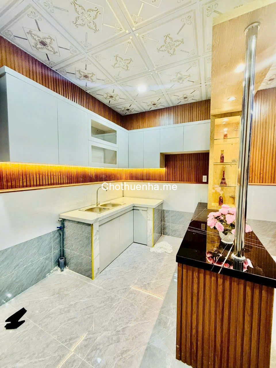 Cho thuê nhà mới xây – nội thất như hình, hẻm xe hơi 1135 Huỳnh Tấn Phát, Phú Thuận