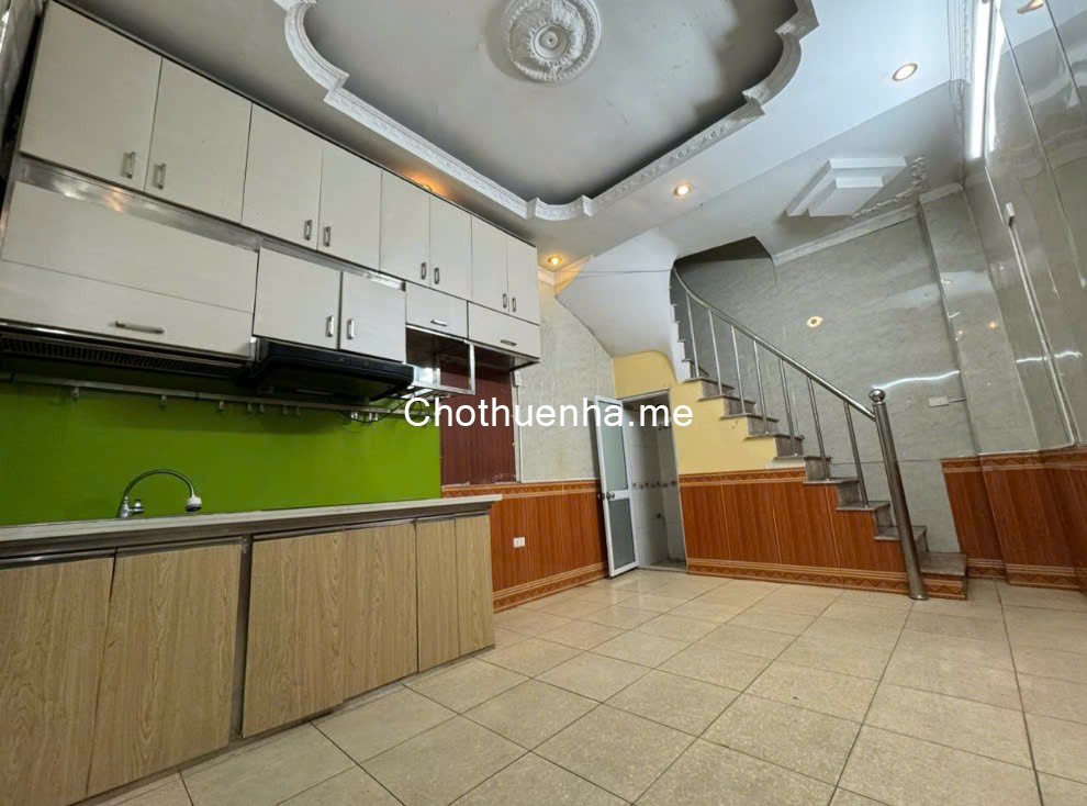 CHO THUÊ NHÀ RIÊNG TẠI PHƯỜNG BA ĐÌNH (Kim Mã, quận Ba Đình) - TP HÀ NỘI.